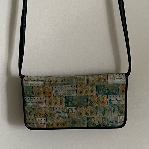 Relic crossbody shoulder wallet purse ~ holographic design ~ go team! - Picture 2 of 15